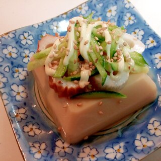 竹輪と胡瓜とごまの卵豆腐